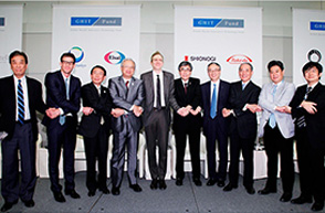 開発途上国の感染症制圧に向けた日本初の官民パートナーシップに参画